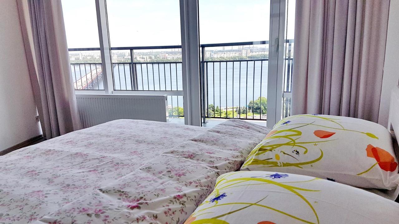 Most City Apart-Hotel Dnipro Eksteriør bilde